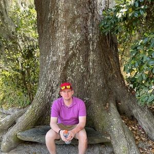 Meet your Posher, Joshua